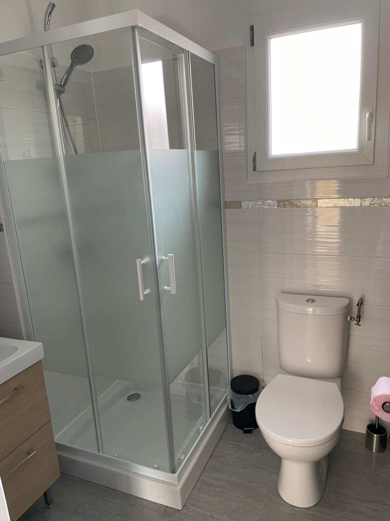 Appartement T2 Avec Terrasse Et Cour Cavaillon Dış mekan fotoğraf