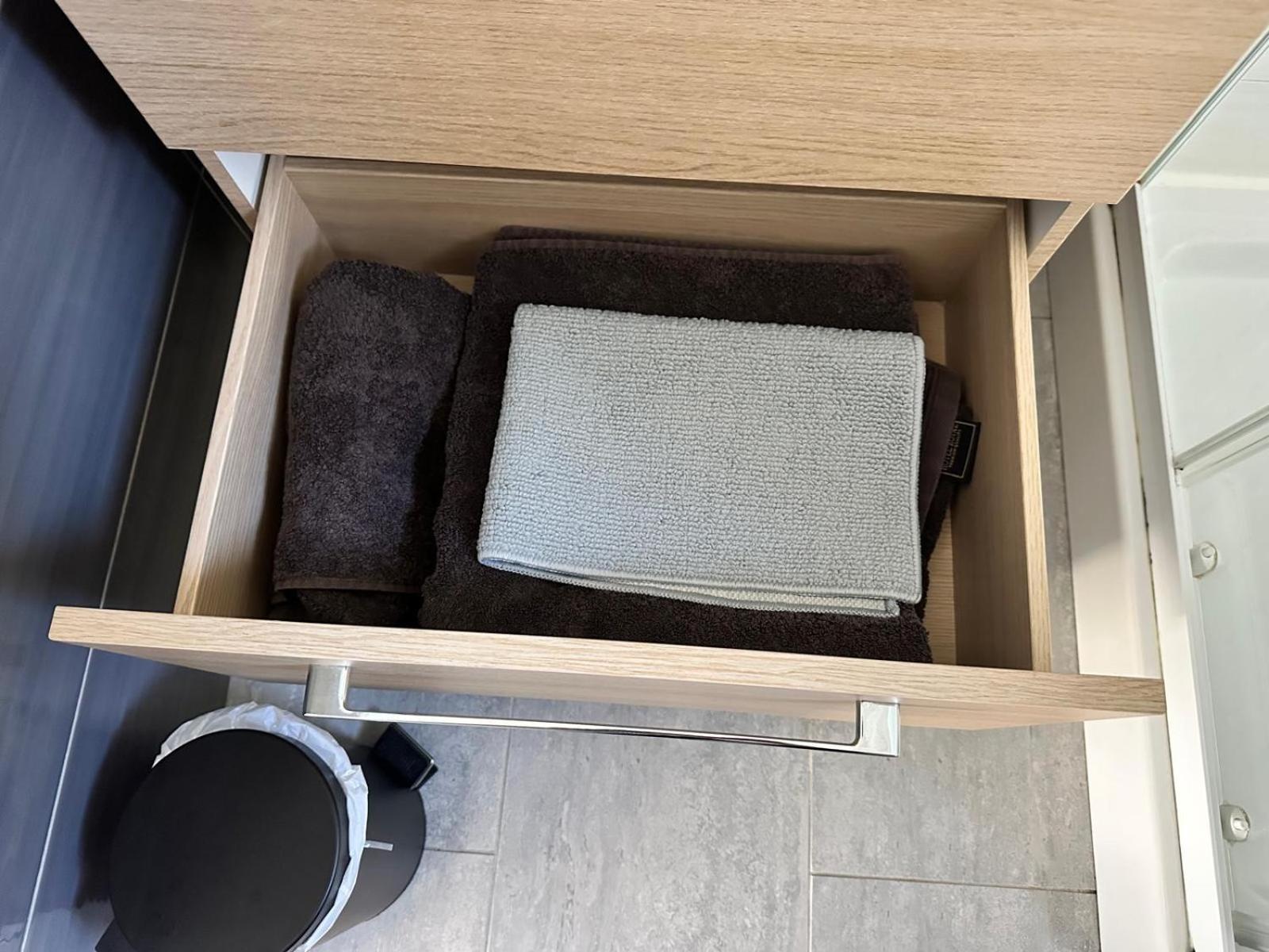 Appartement T2 Avec Terrasse Et Cour Cavaillon Dış mekan fotoğraf